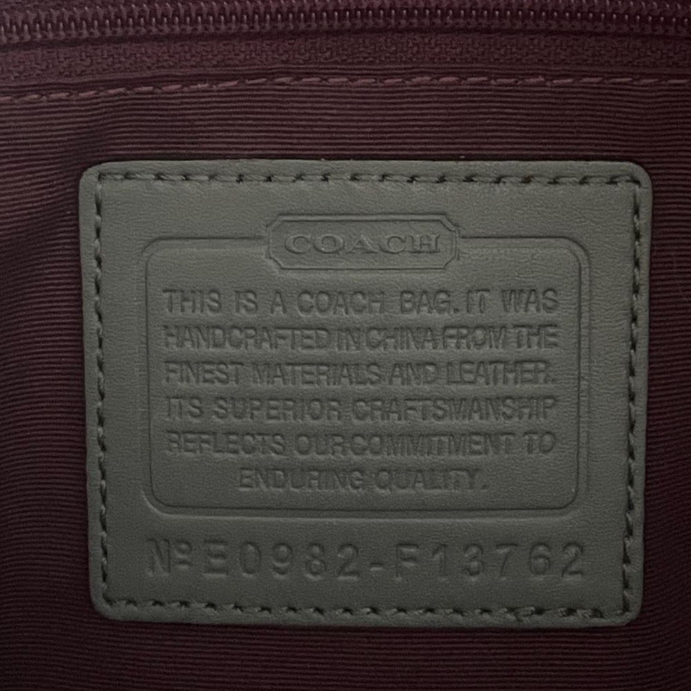 🖤 Coach Signature Tote 🖤 - Picture 5 of 6